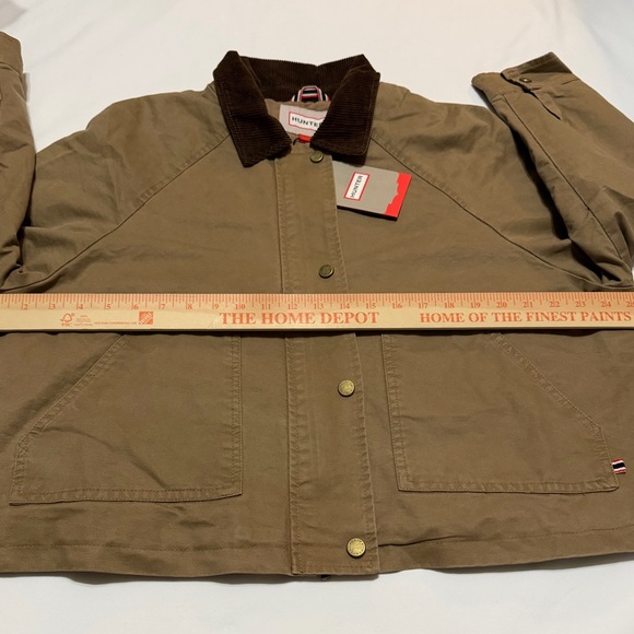 Hunter Insulated Tan Barn Crop Jacket with Dark Brown Corduroy Collar M NWT - Picture 7 of 16
